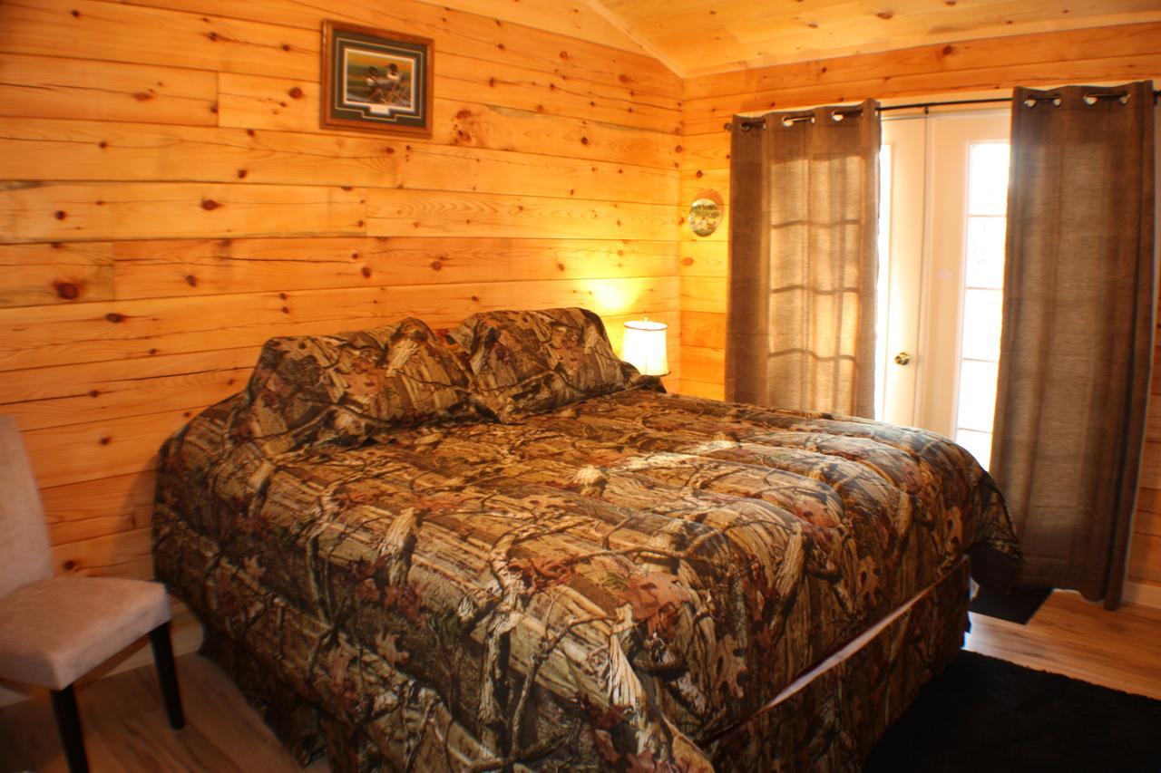 The Old Tioga Inn Bed And Breakfast Fairmount Springs Habitación foto